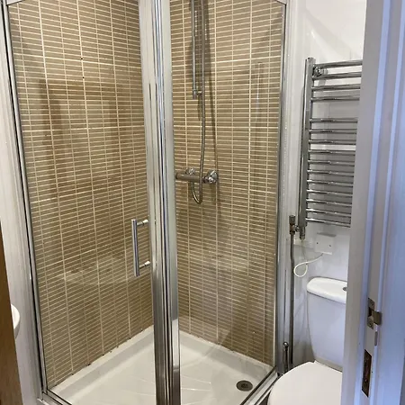 The Greyhound Bed & Breakfast