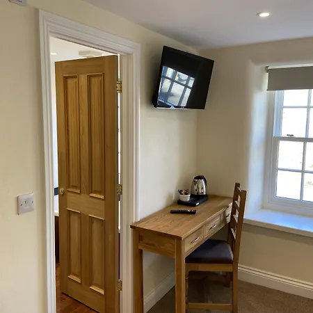 Bed & Breakfast The Greyhound Shap