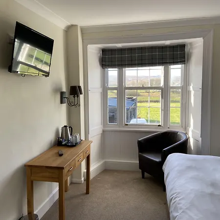 The Greyhound Bed & Breakfast 3*