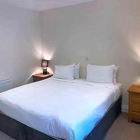 Bed & Breakfast The Greyhound Shap