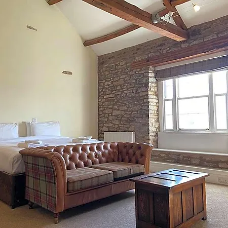 Bed & Breakfast The Greyhound