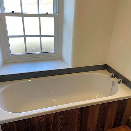 The Greyhound Bed & Breakfast 3*