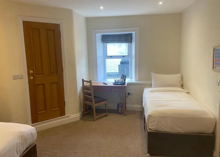 The Greyhound Bed & Breakfast 3*