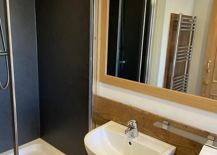 The Greyhound Bed & Breakfast