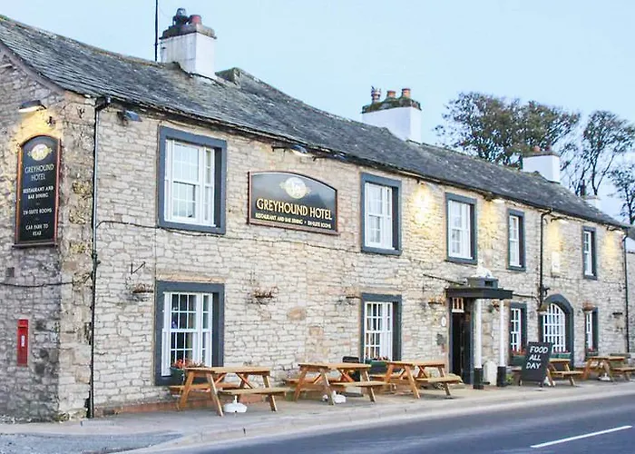 Bed & Breakfast The Greyhound 3*